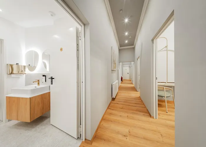 Home1 - Florentin Boutique *